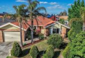 9 Reading Close, Roxburgh Park, Vic 3064